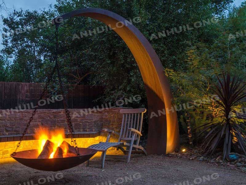 <h3>40 Metal Fire Pit Designs and Outdoor Setting Ideas - Trendir</h3>
