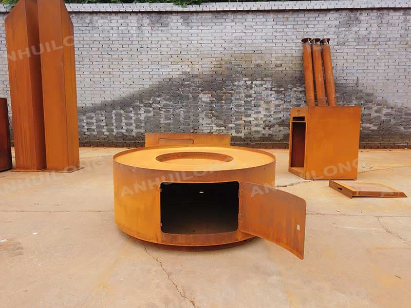 <h3>Hot Selling Carbon Corten Steel Sphere Outdoor Patio Firepit</h3>
